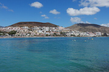 Künstlicher Strand in Los Cristianos auf Teneriffa