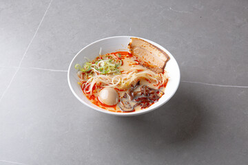 Japanese-style spicy donkotsu ramen 일본식 매운 돈코츠 라멘