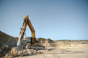 Heavy Organge Excavator With Shovel