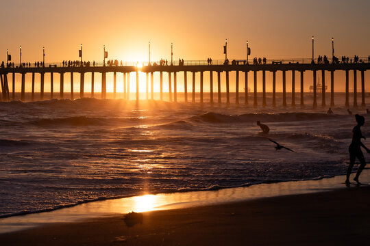 Fototapeta sunset at the pier in Los Angeles