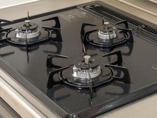 ガスコンロの掃除シーン