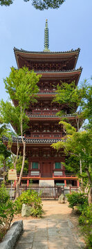Shido-ji Buddhist Temple (志度寺), the 86th stop on the Shikoku 88 Temple Pilgrimage. 