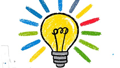 Child's drawing of a lightbulb with colorful rays