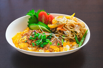 洋風なカツ丼と焼きそば