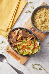 Creamy pointed cabbage with quinoa