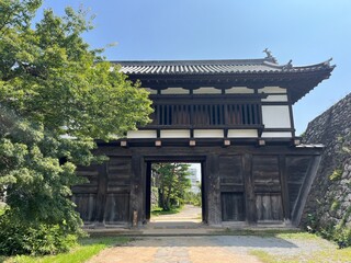 Obraz premium Komoro Castle Otemon Gate in Komoro, Nagano, Japan 