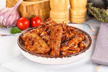 Buffalo chicken wings barbecue sauce