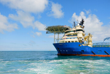 DP3 Cable Laying Vessel with Helideck and Crane for Offshore Renewable Energy Projects