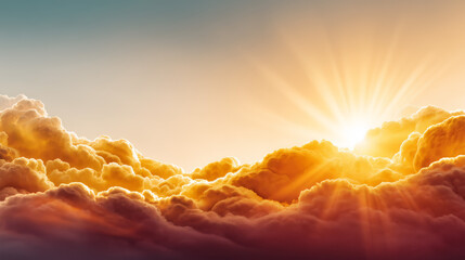 Wschód słońca nad chmurami z promieniami światła