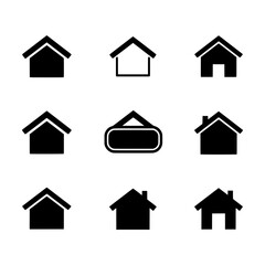 Obraz premium Collection of Simple House Icons Representing Home, Real Estate, and Shelter in Various Minimalist Styles for User Interfaces and Design Projects