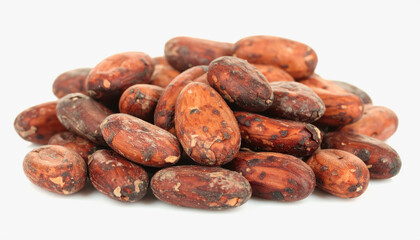 Obraz premium A pile of raw peanuts isolated on a white background highlighting their natural texture and rich nutritional value