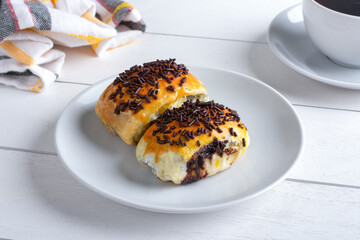 Bolen pisang coklat Indonesian pastry with banana and chocolate