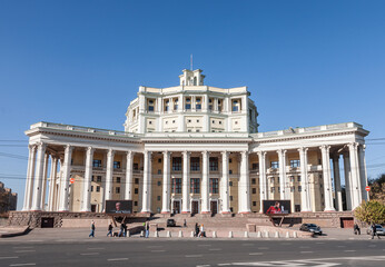 Obraz premium The Central Academic Theater of the Russian Army, formerly the Central Academic Theater of the Soviet Army. Suvorovskaya Square, Moscow, Russia