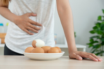 Egg allergy, ovalbumin allergy, women refuse eggs, swollen mouth, swollen eyes, itchy rash, hives,...