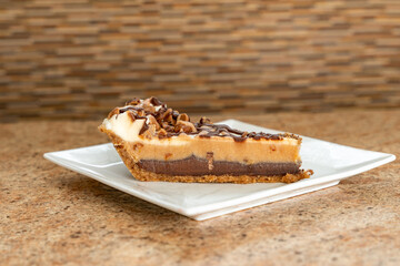 chocolate peanut butter pie slice