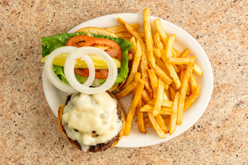 cheeseburger with French Aries