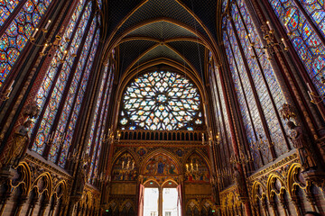 Obraz premium Panoramic interior view of Sainte-Chapelle stained glass windows, Paris