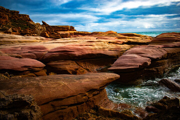 Australia, Woolshed Cave is a spectacular place to visit along the coast line of the Eyre Peninsula in South Australia. The cave itself is really picturesque, easy to get to and worth stopping in at.