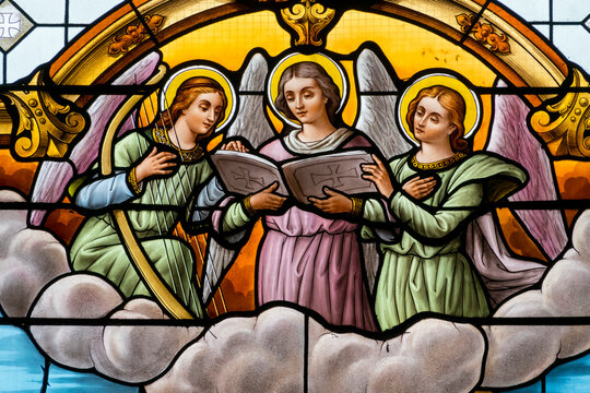 A choir of angels singing