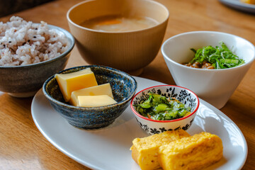 Japanese breakfast / 和風朝食セット
