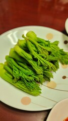 asparagus on a plate