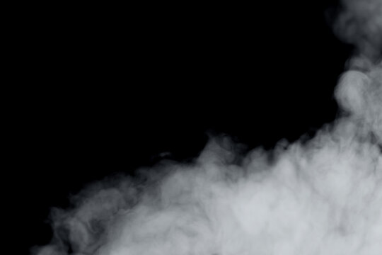黒背景に煙