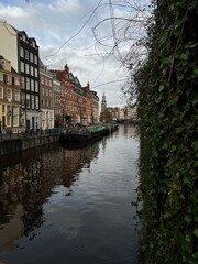 Naklejka premium canal in amsterdam