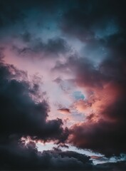 Obraz premium Dramatic Sunset Cloudscape With Pink And Purple Hues