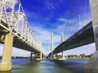 Obraz premium two bridges over the river