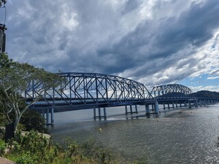 Naklejka premium Peats Ferry Bridge over the Hawkesbury River, Brooklyn, New South Wales, Australia.