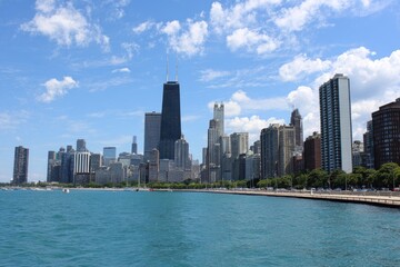 Obraz premium City Skyline View on a Clear Day