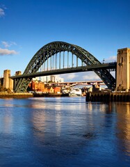 Naklejka premium Tyne Bridge, River View, Cityscape, England
