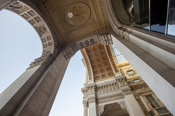 Wonder at the architectural beauty of Galleria Vittorio Emanuele II in Milan