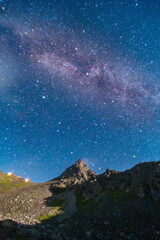 槍の夜空