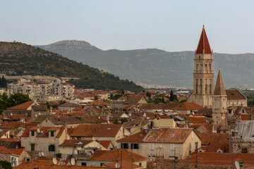 Fototapeta premium A view of the mountains surrounding Trogir taken from Kamerlengo Castle in Croatia