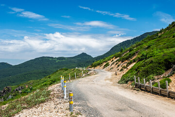 毛無峠のダート道