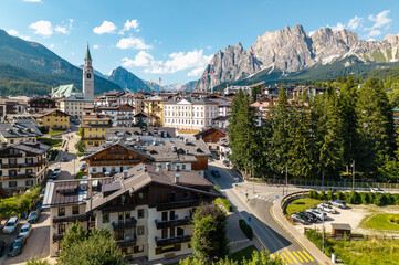 Cortina d’Ampezzo, Italy  © Tomasz Warszewski
