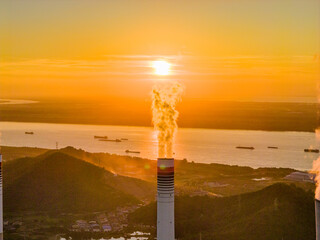 Obraz premium Thermal Power Plant at Sunrise