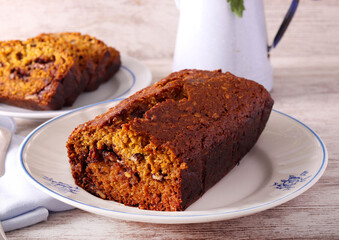 Pumpkin cake with chocolate
