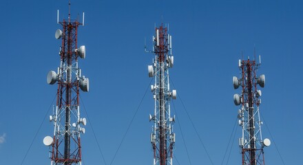 Telecommunication Antenna Towers with Wireless Internet, TV, and Mobile Base Station 