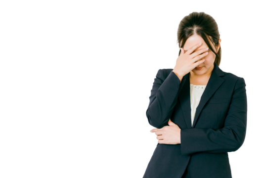 悩むビジネスウーマン（ショック・リストラ・セクハラ・退職・困る）
