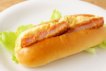 ハムカツドッグ