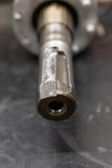 Close-up of damaged motor shaft section without keyway – chipped off.
