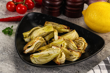 Vegan cuisine - baked fennel with oil