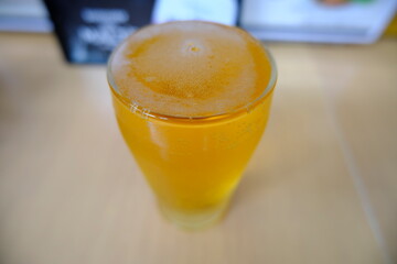 A Staple at Japanese Izakayas: Ice-Cold Draft Beer