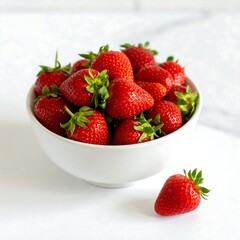 Fresh strawberries in a white bowl (1)