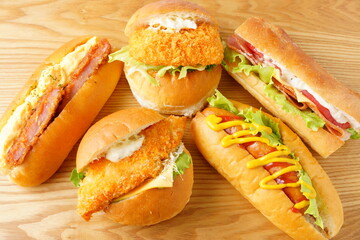 バーガーとサンドイッチ