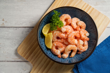 Peeled shrimp on a plate, seafood, shrimp, protein food