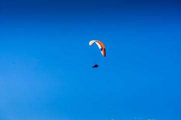 Paraglider over the Hirzer Alm in South Tyrol