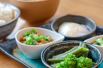 Japanese breakfast / 納豆と温泉卵の朝食
